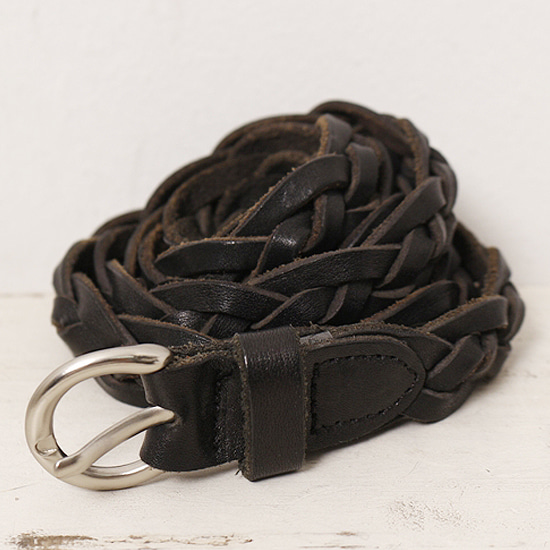 Weaving leather belt