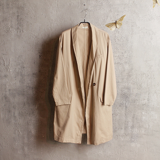 EARTH MUSIC &amp; ECOLOGY over coat