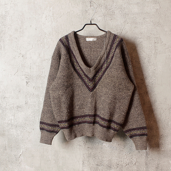 RENOWN wool knit