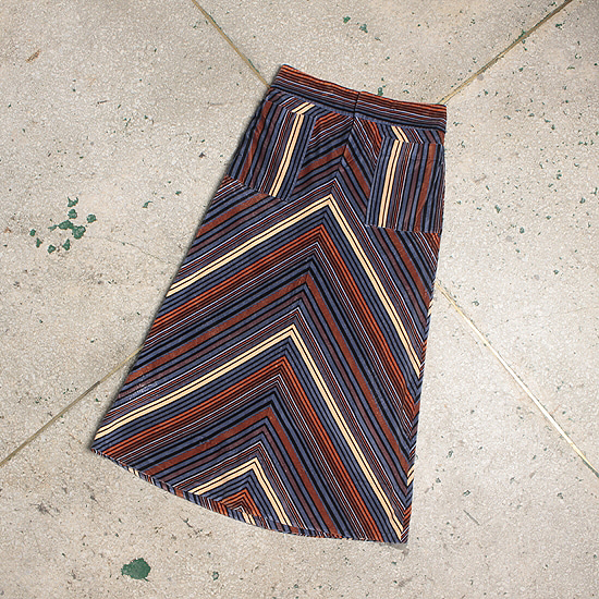 KENZO skirt (28.3inch)