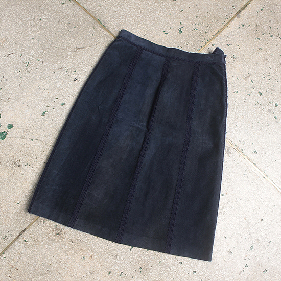 leather suede skirt (28inch)
