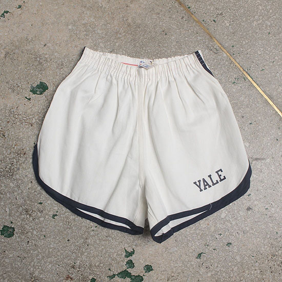 very vtg CHAMPION sports shorts (새상품)