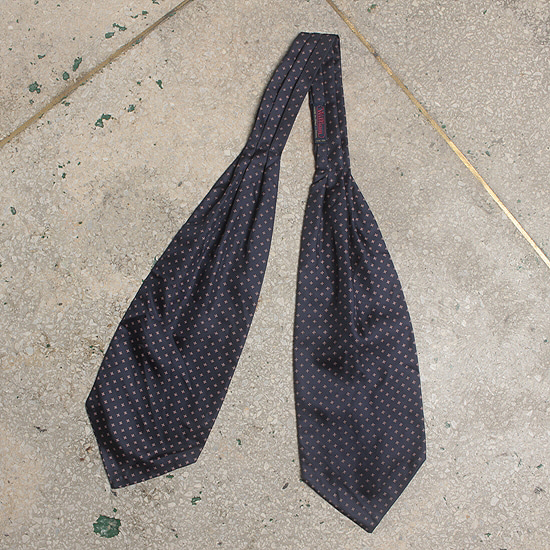 William tie