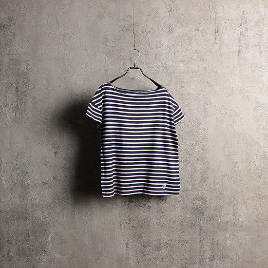 Orcival border tee