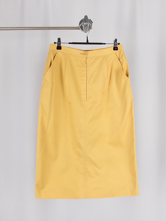 BURBERRYS skirt (27.5inch)