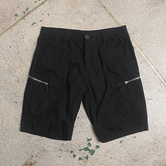 ARMANI cargo shorts(34.6inch)