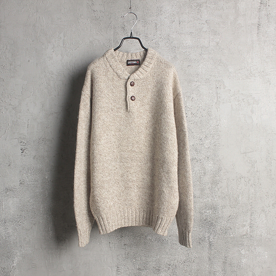 LuckyStrike heavy wool knit sweater