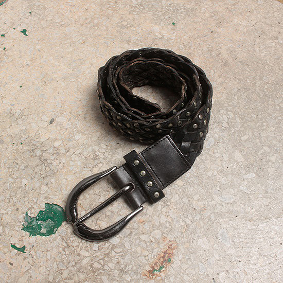 Tornado Mart leather stud belt