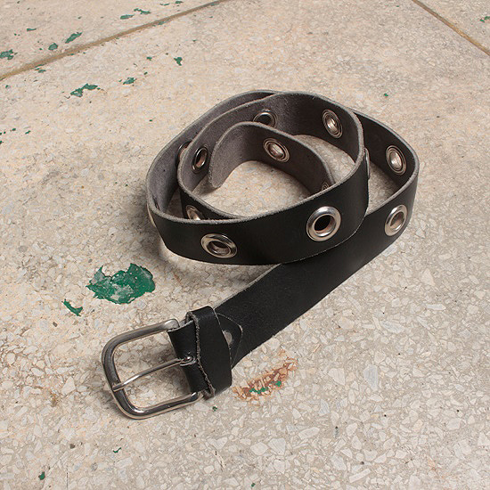 vtg leather metal ring belt