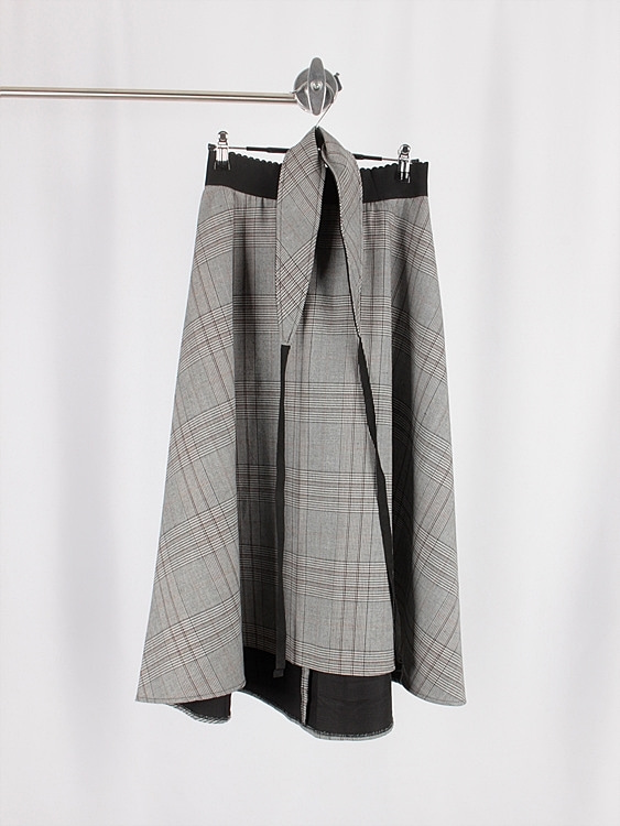 L&#039;ARMOKEDELUXE check skirt (27.5inch)