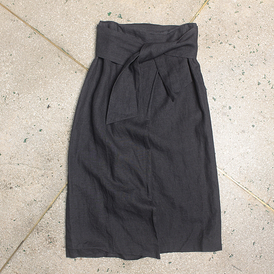 PLAGE heavy linen skirt (~28inch)