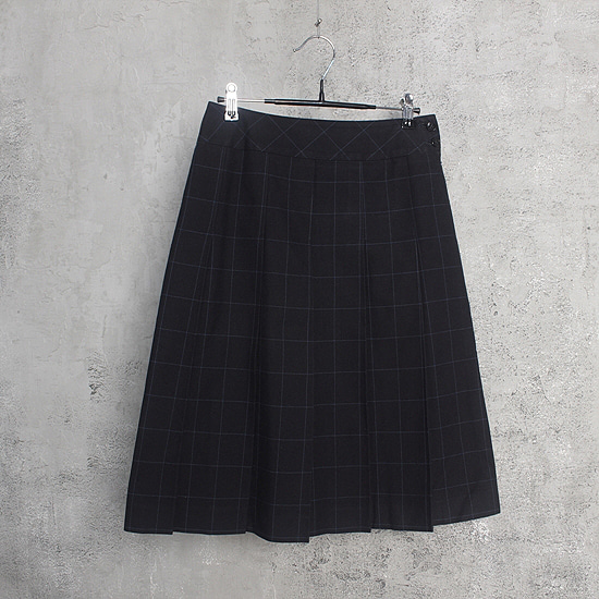 BROOKS BROTHERS skirt (28inch)