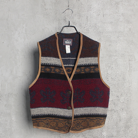 old WOOLRICH wool vest