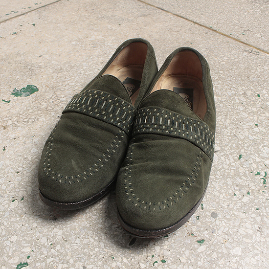 vtg italy made suede shoes (265)
