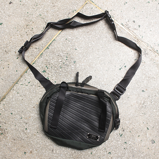 Seal recycle tire tube bag