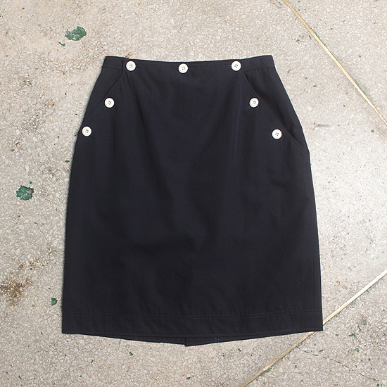 vtg Christian Dior button detail skirt (26inch)