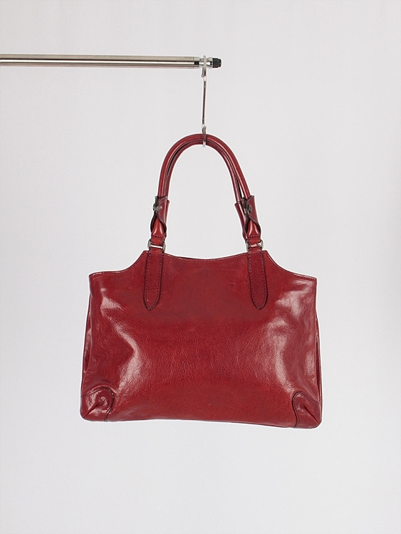DAKOTA vegetable-tanned leather handbag