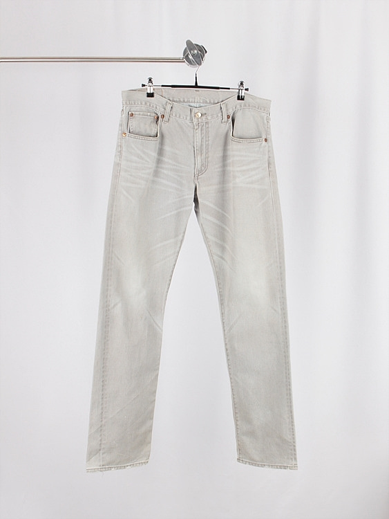 LEVI&#039;S 505 grey denim pants (33.8 inch)