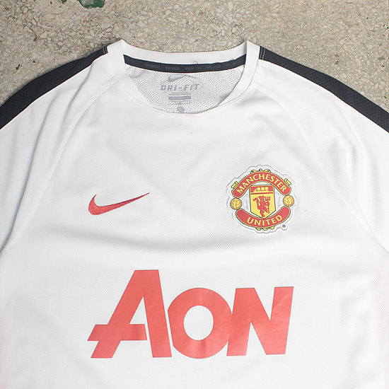 Manchester United uniform