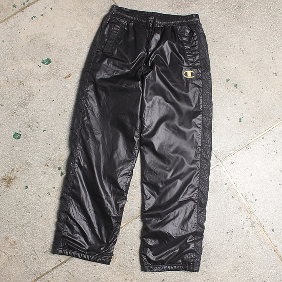 Champion nylon fw pants (free)