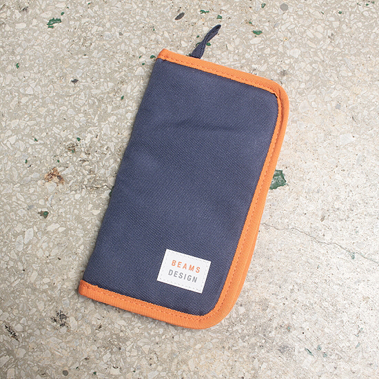 Beams Design travel pouch