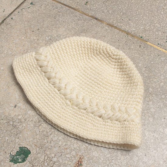 hand made knit bucket hat