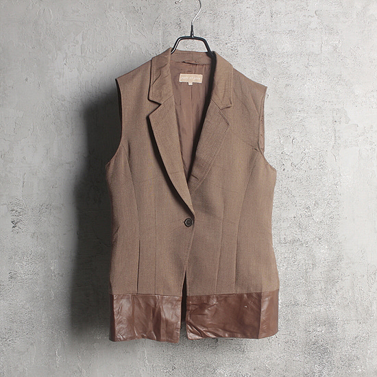 pure et joie leather detail vest