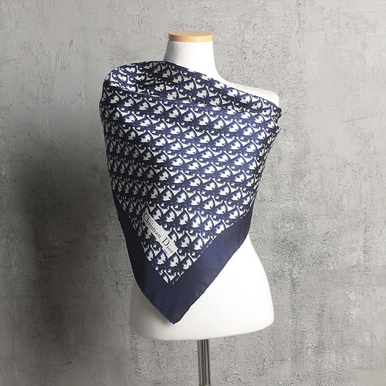 Dior oblique silk scarf