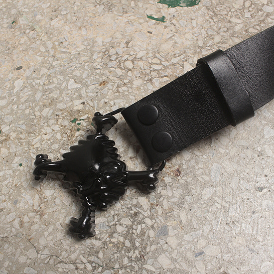 OAKLEY 3D skull buckle leather belt