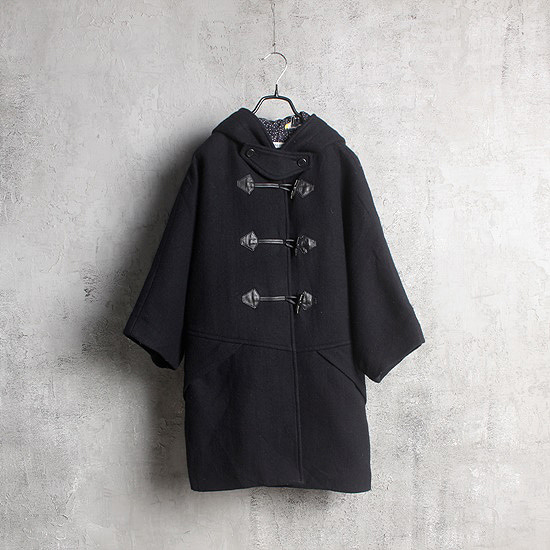 TSUMORI CHISATO wide arm duffle coat