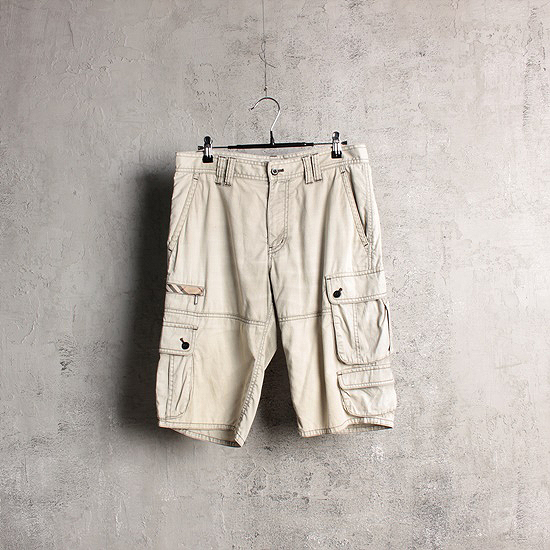 Burberry black label gargo shorts (31.5inch)