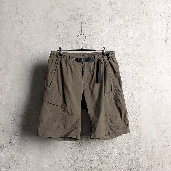 THE NORTH FACE nylon shorts (men&#039;s XL)
