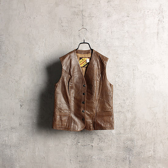 Point of action by OCOWA leather vest