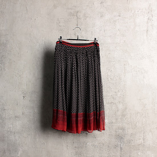 PAS de CALAIS pure silk skirt (~28.3inch)