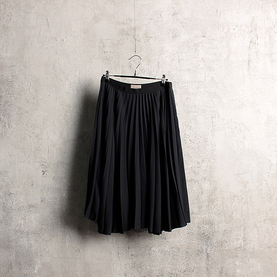 Margaret Howell pleats skirt (28.3 inch)