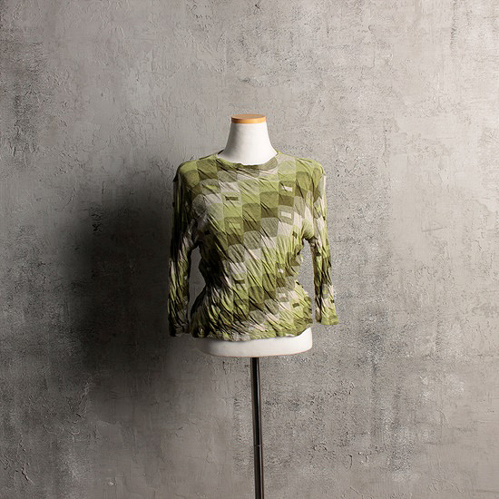 green color square pattern top