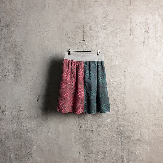 GO SLOW CARAVAN skirt (~35.4 inch)