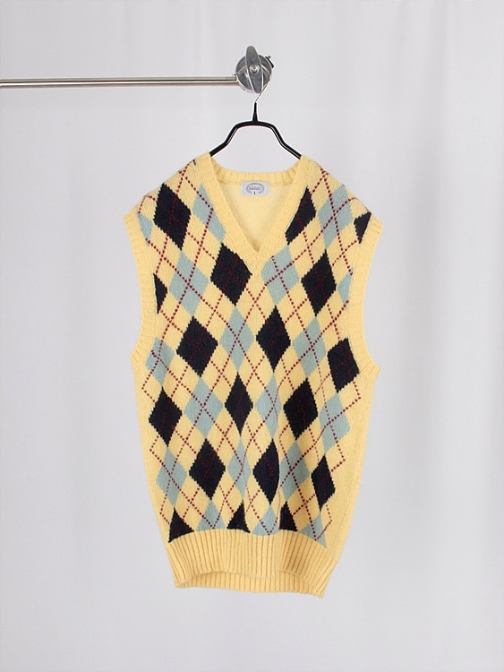 HARVARD argyle check knit vest