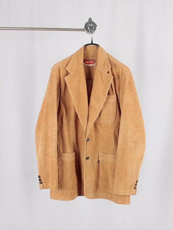 vtg LEVI&#039;S jacket - usa made