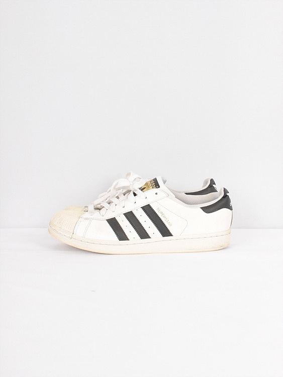 ADIDAS SUPERSTAR shoes (275 mm)