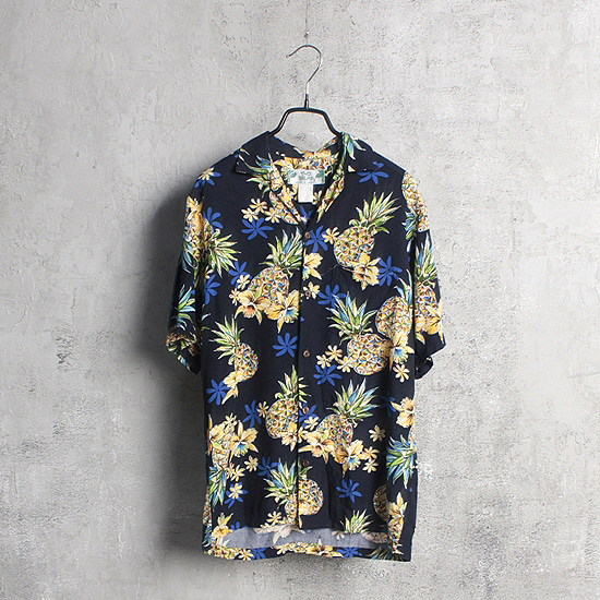 Two Palms aloha shirts
