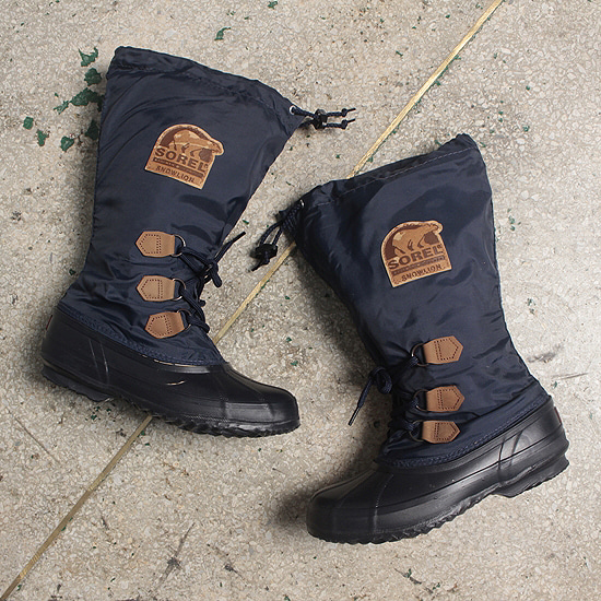 SOREL winter boots (240)