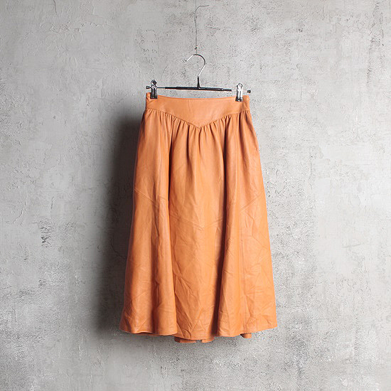 vtg eco leather flare skirt (~28inch)