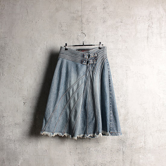Relaxe jeans denim skirt (28inch)