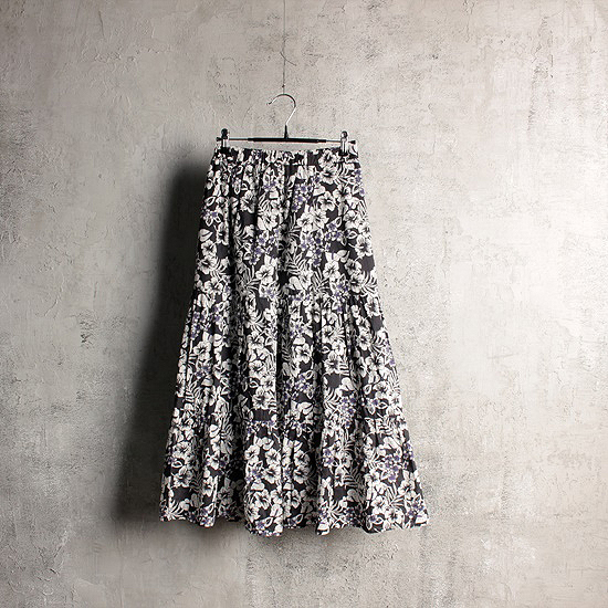 GU x Keita Maruyama floral skirt (~26inch)