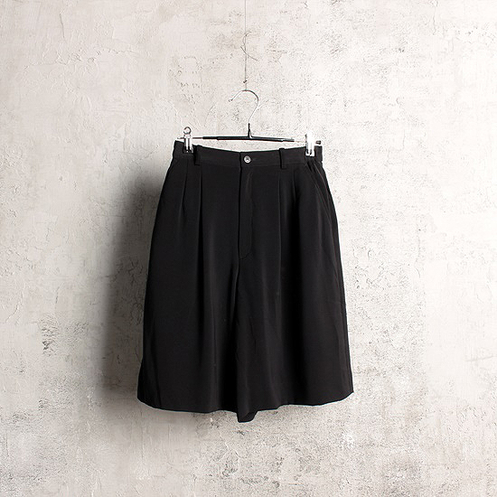 vtg Burberrys shorts (24.4inch)