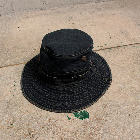 pageboy denim bucket hat