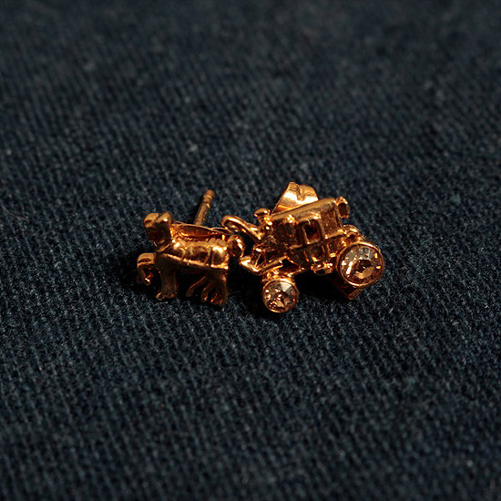 Coach earrings #gold clover carriage