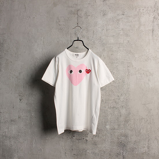 Comme des Garcons pink heart tee