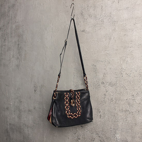 K.tamura leather bag